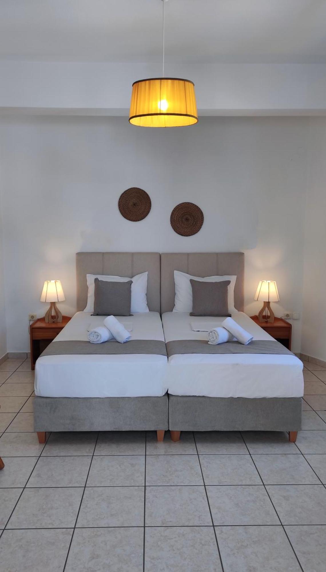 קמרס Astrofegia Rooms And Apartments מראה חיצוני תמונה