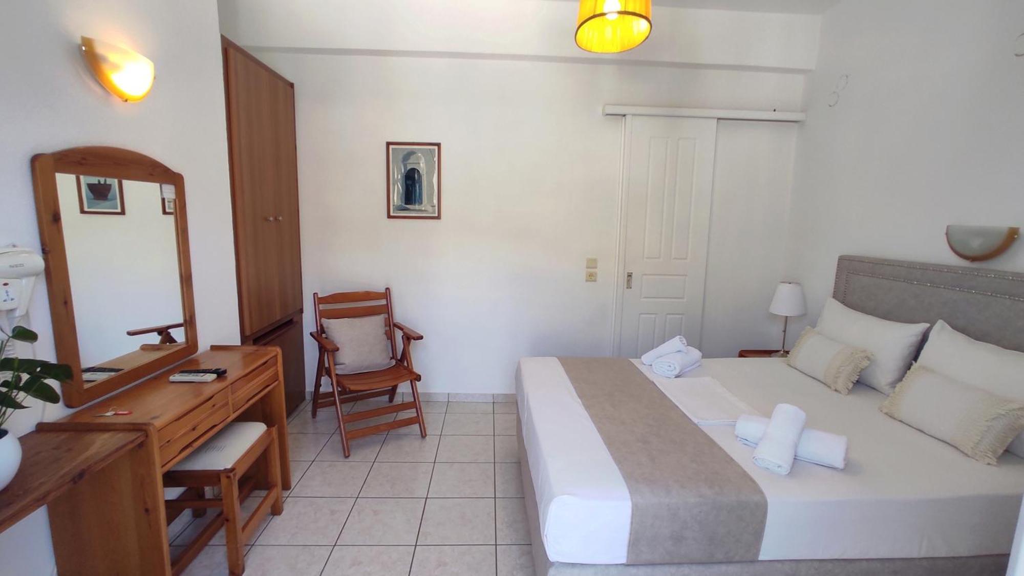 קמרס Astrofegia Rooms And Apartments מראה חיצוני תמונה